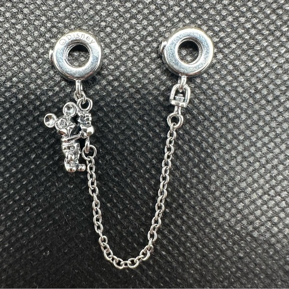 🆕Disney, Climbing Mickey Safety Chain, Red CZ - Picture 4 of 4
